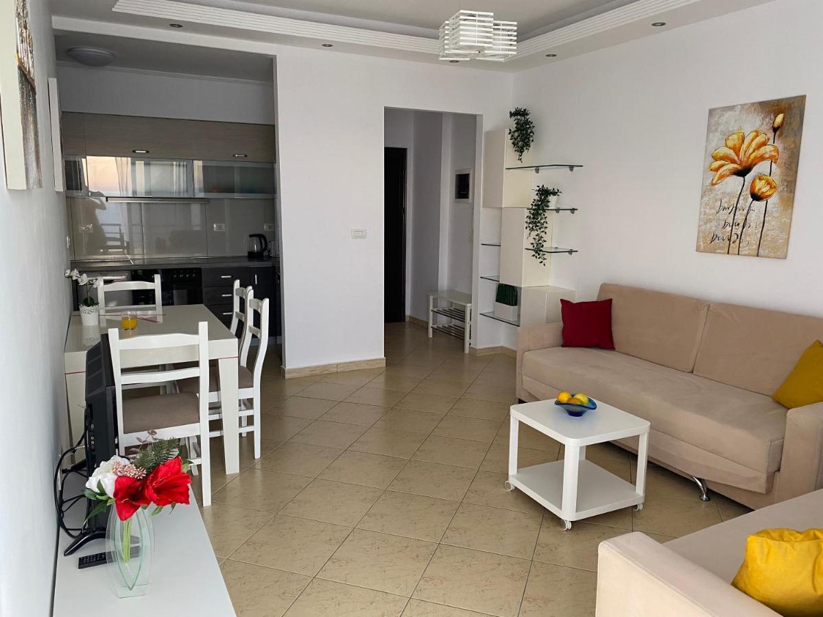 Apartment With Huge Sea View Balcony Sarandë Exterior foto